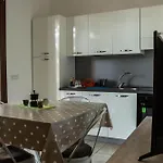 Li Uluzzi *