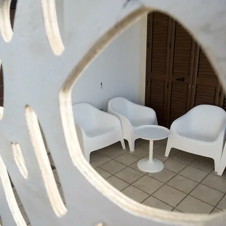 Apartament Li Uluzzi *