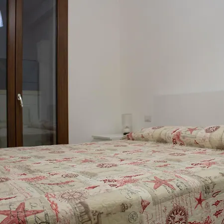 Li Uluzzi Нардо